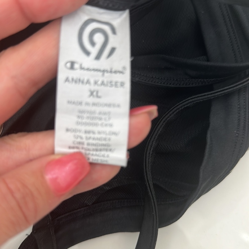 Sports bra - Picture 3 of 3